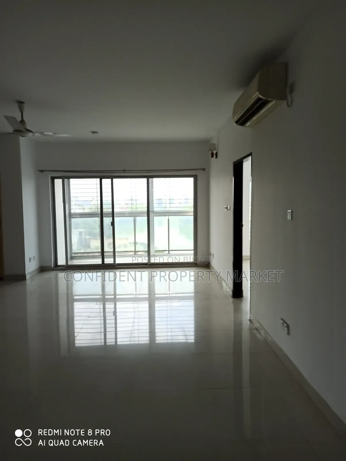 4bdrm Apartment in Gulshan for Rent