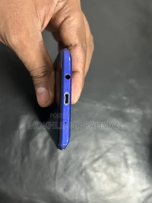 Tecno Spark 6.0 64 GB Blue