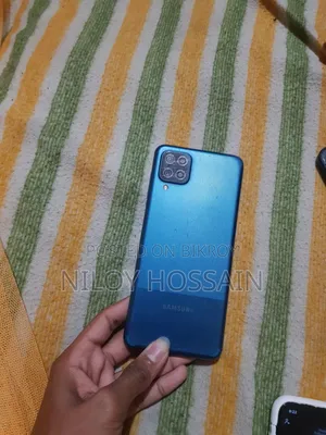 Samsung Galaxy A12 64 GB Blue