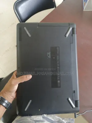 Laptop HP 15-dw3031 4GB Intel Core i3 SSD 256GB