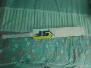 Sf Vellum Hide Kashmiri Willow Cricket Bat
