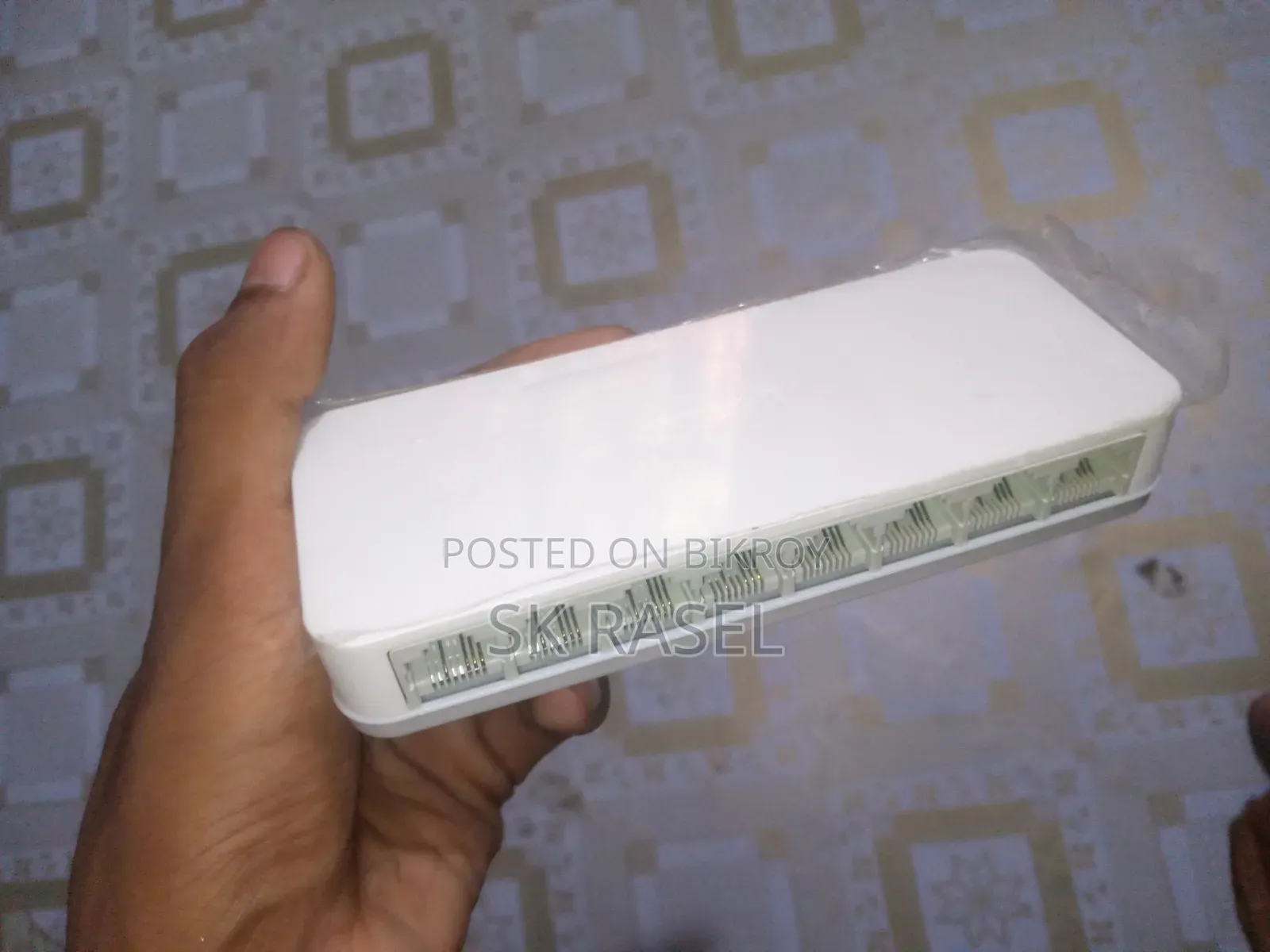 D-Link 8-Port Desktop Switch (DES-1008C)