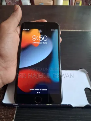 Apple iPhone 7 Plus 32 GB Black