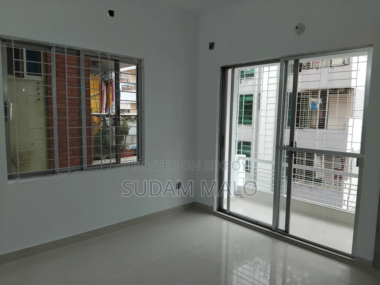 4-bedroom Apartment in Uttara for sale