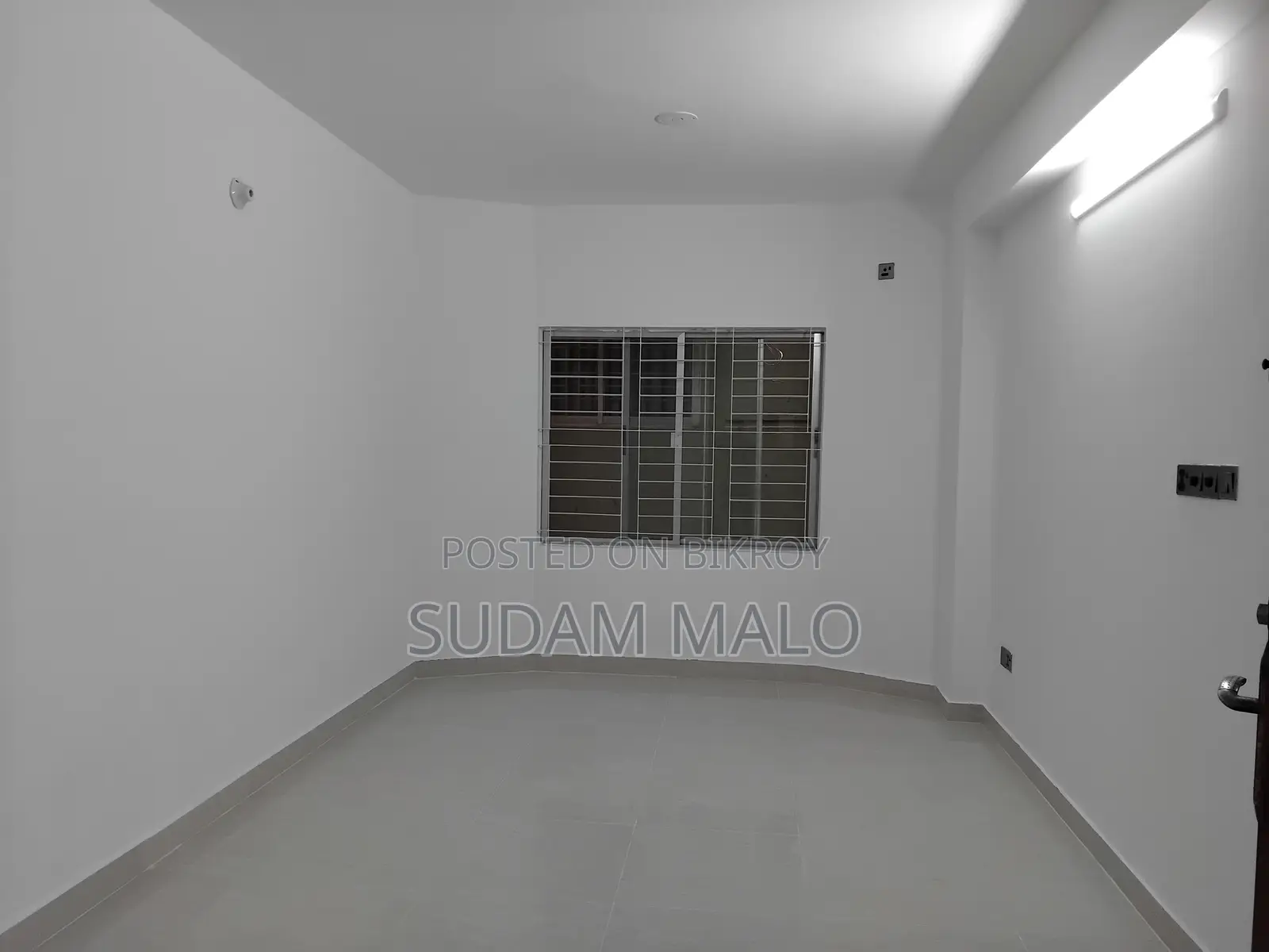 4-bedroom Apartment in Uttara for sale