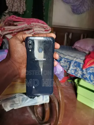 Samsung Galaxy A20 32 GB Blue