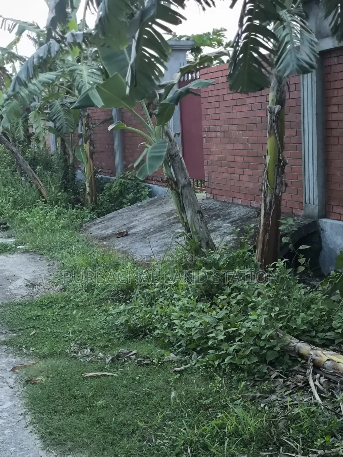 সেক্টর: ১১, ৩০০ ফিট রোডের কাছে, দক্ষিণ-পশ্চিম কোণ, ৫ কাঠা প্লট, পূর্বাচল