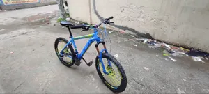 Full Fresh Avon Gear Cycle.
