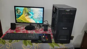 Desktop Computer 4GB Intel Core i5 SSD 256GB