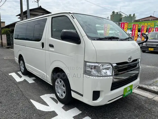 Toyota HiAce 2021 Pearl