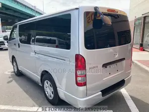 Toyota HiAce 2021 Silver