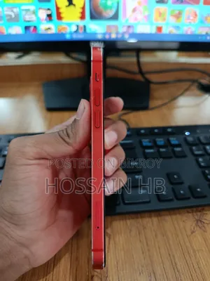 New Apple iPhone 12 64 GB Red