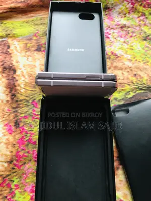 Samsung Galaxy Z Flip 5 256 GB Pink