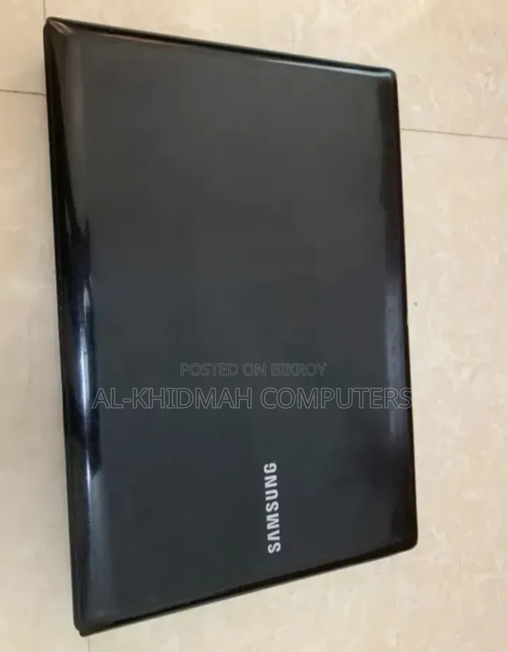 Laptop Samsung 4GB Intel Core I5 HDD 500GB