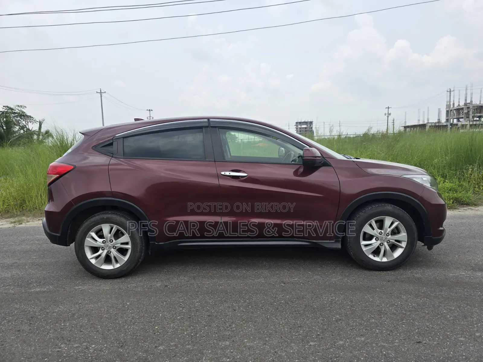 Honda Vezel 2015 Maroon