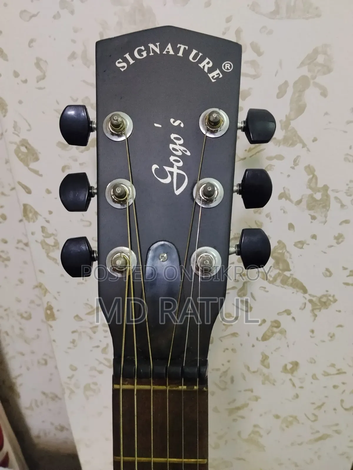 Signature Gogo's Special Edition (Fresh Condition)