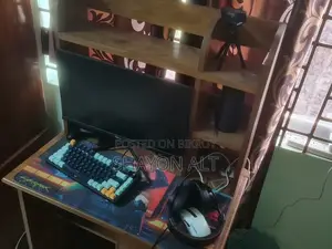 Desktop Computer Asus A4110 16GB AMD Ryzen 5 HDD+SSD 1T