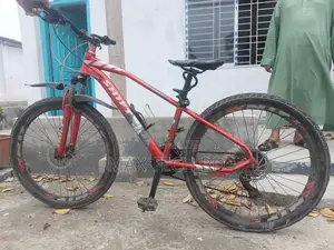 Shift Red Gear Cycle