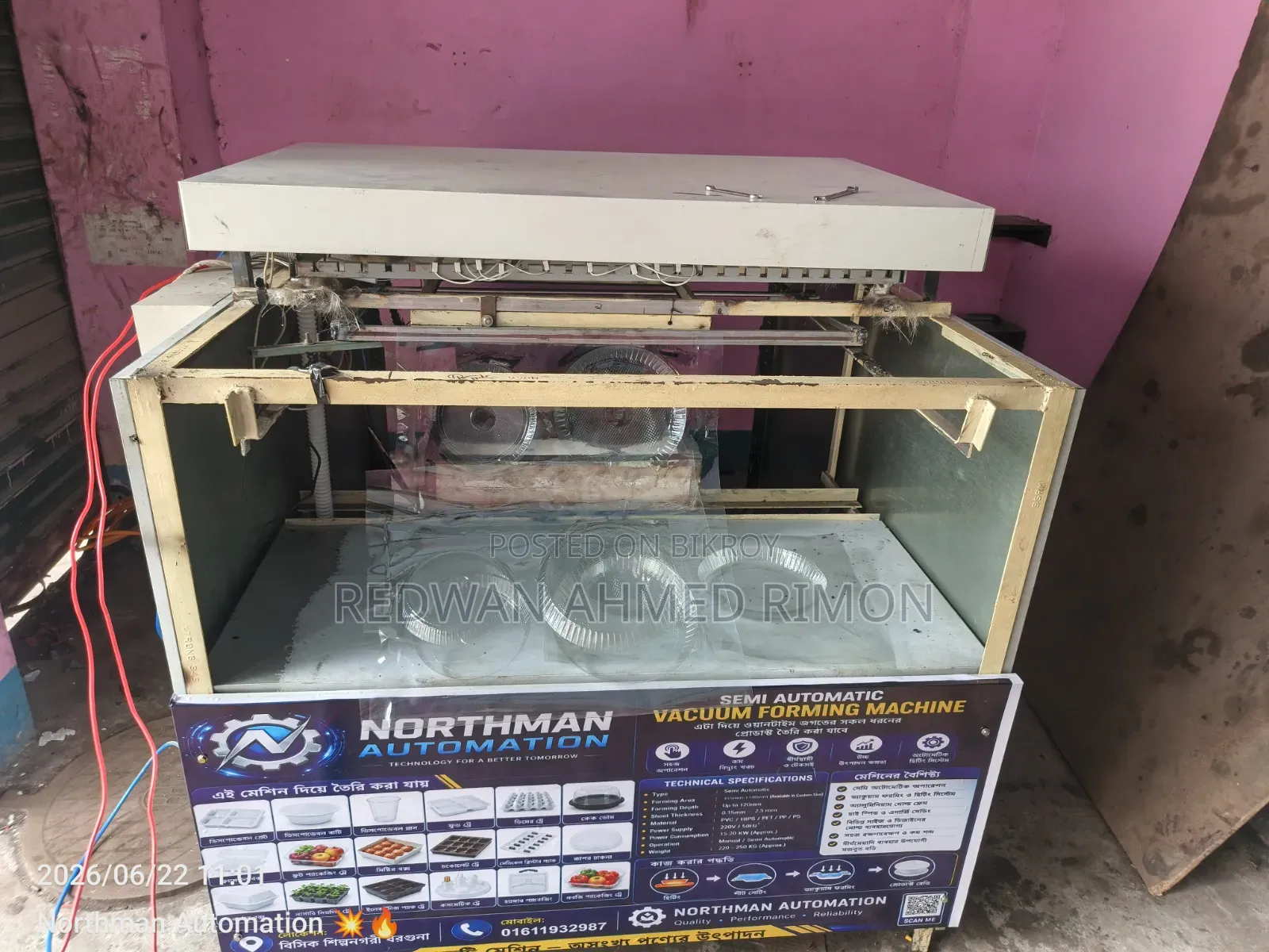 Machine for producing all types of one-time products