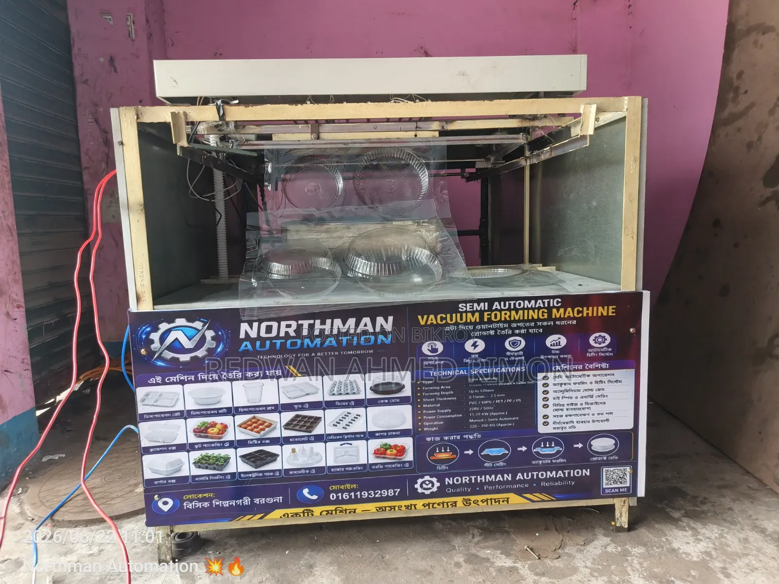 Machine for producing all types of one-time products