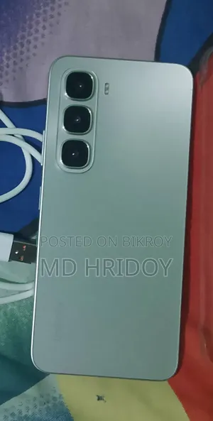 Infinix Hot 60i 128 GB Silver
