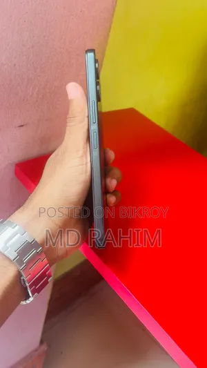 Vivo Y19 128 GB Silver