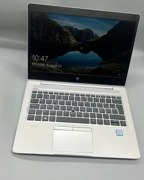 Laptop HP EliteBook 830 G5 8GB Intel Core I5 SSD 256GB