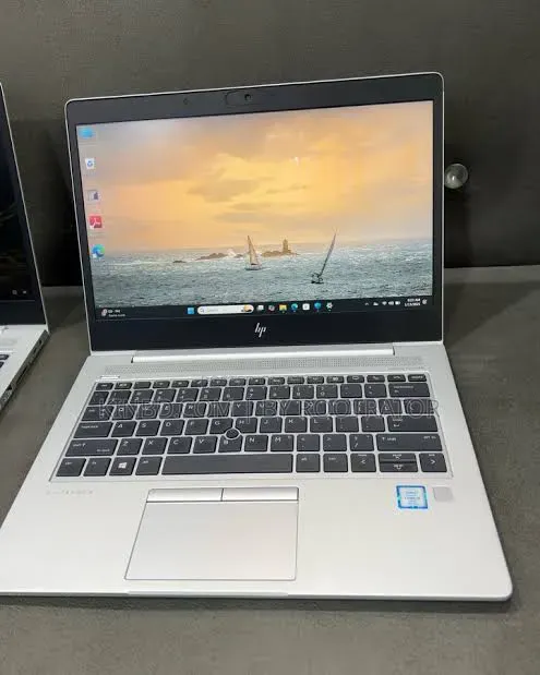 Laptop HP EliteBook 830 G5 8GB Intel Core I5 SSD 256GB