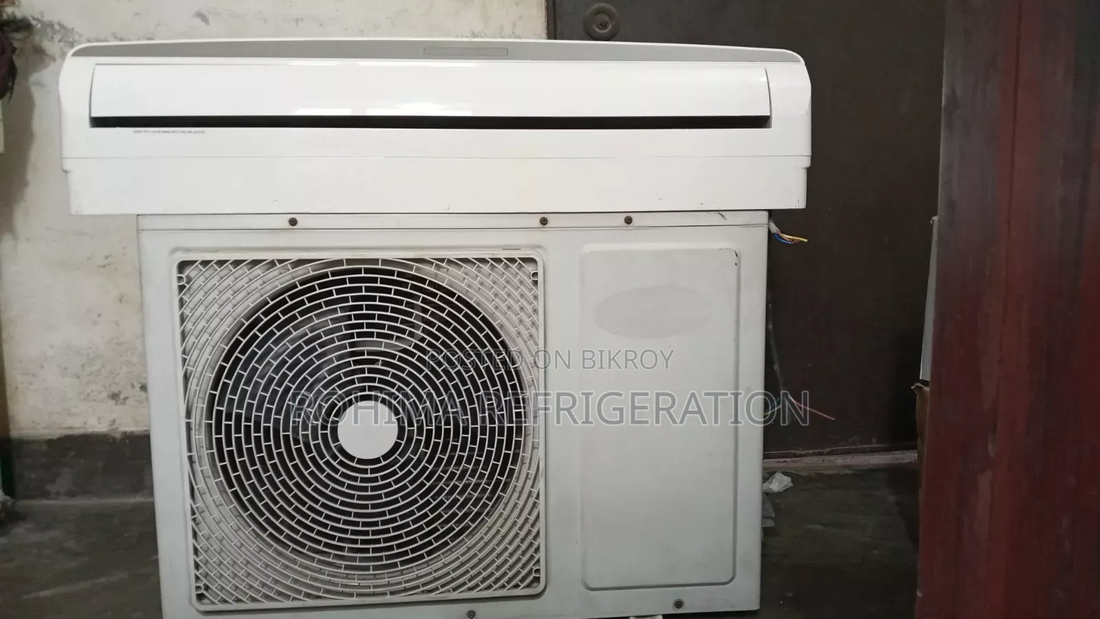 Carrier 2 Ton Air Condition for Sale.