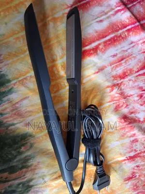 হেয়ার স্ট্রেইটনার