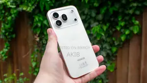 New Honor 600 Pro 256 GB White