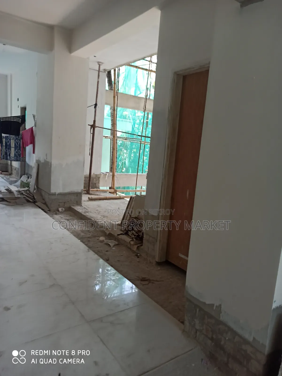 ভাড়ার জন্য বাণিজ্যিক স্থান