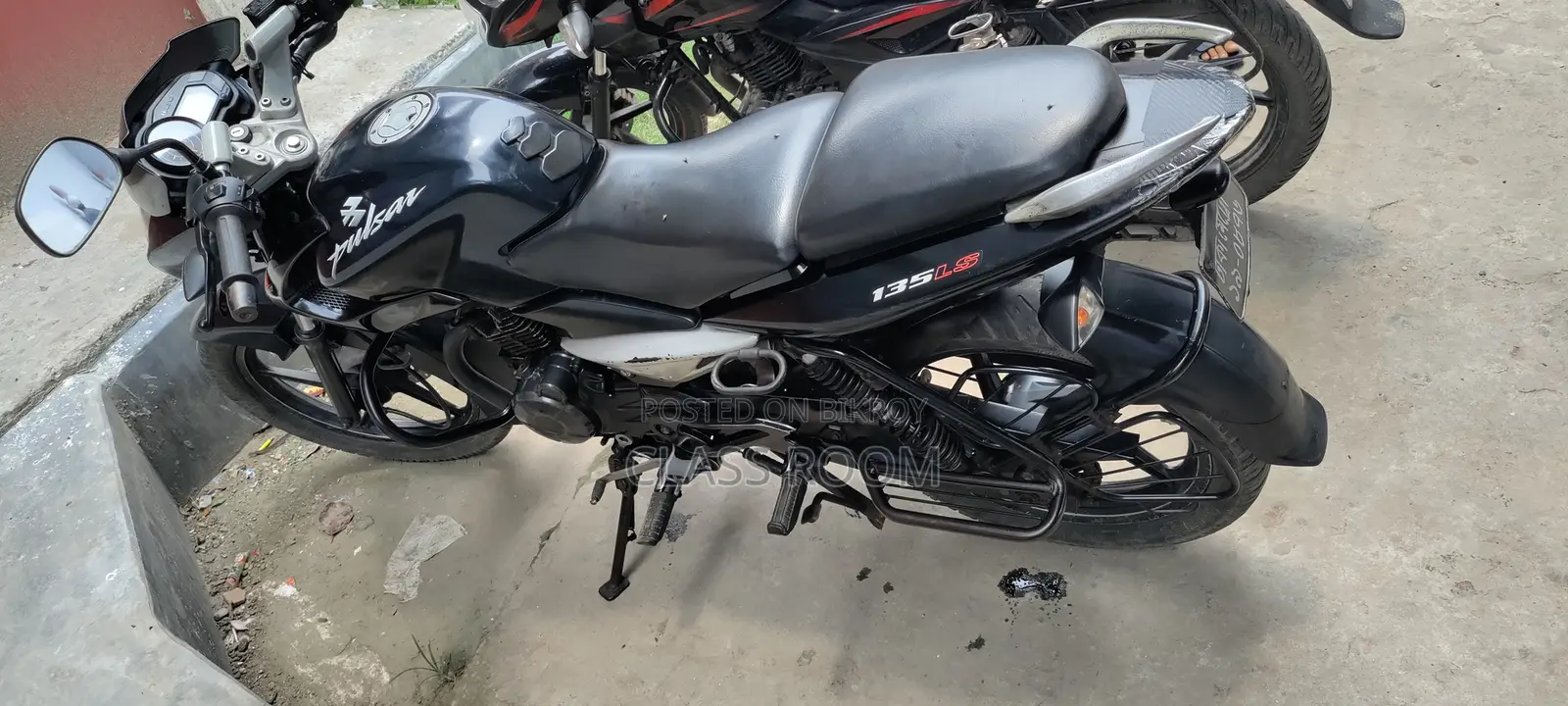 New Bajaj Pulsar 135 LS 2010 Black