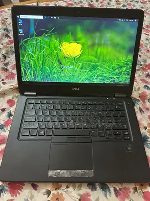 Laptop Dell Latitude 7450 12GB Intel Core I5 SSD 256GB