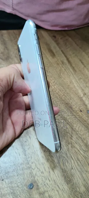 Apple iPhone X 256 GB White