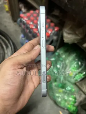 Apple iPhone 15 128 GB