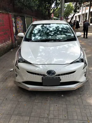 Toyota Prius 2017 Pearl
