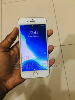 Apple iPhone 8 64 GB Gold