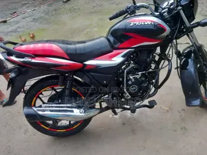 Bajaj Discover 125 2022 Black