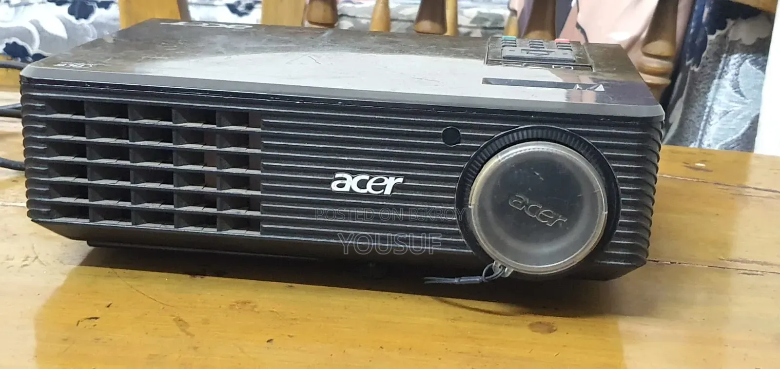 Acer X1161 Multimedia Projector