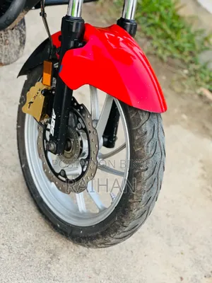 Hero Hunk 150R Dual Disc ABS 2022 Red