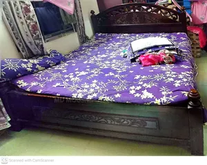 King Size Bed 6/7 & Mattress