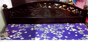 King Size Bed 6/7 Mattress
