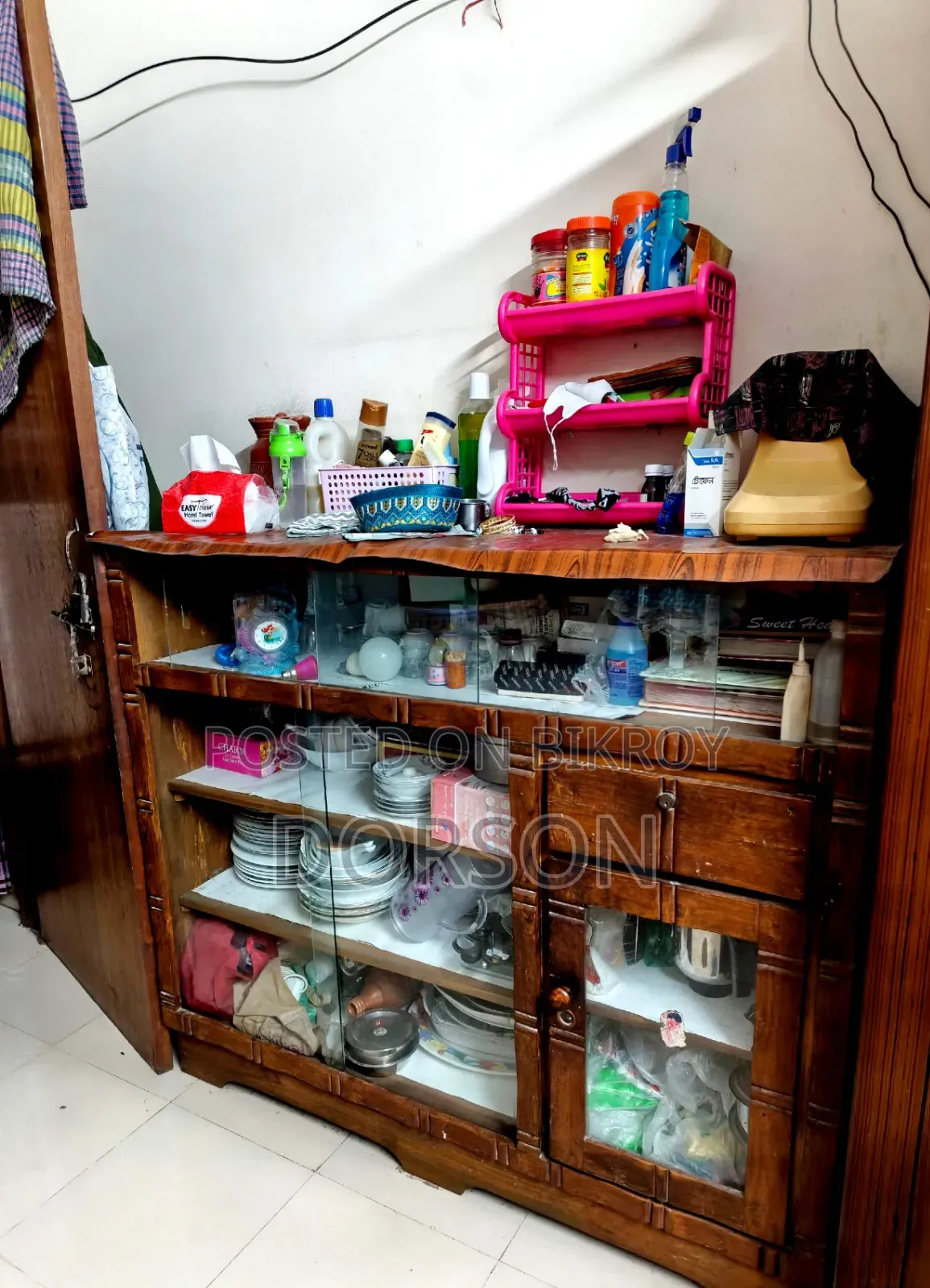 100% Pure Teak Wood Showcase Urgent Sale