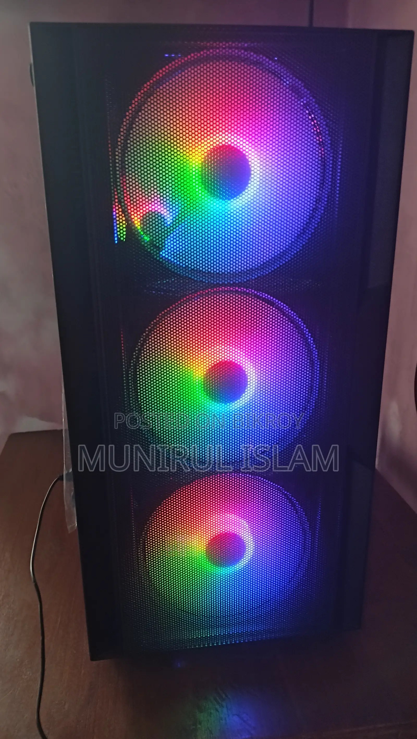 Desktop Computer 8GB AMD Ryzen 5 SSD 256GB