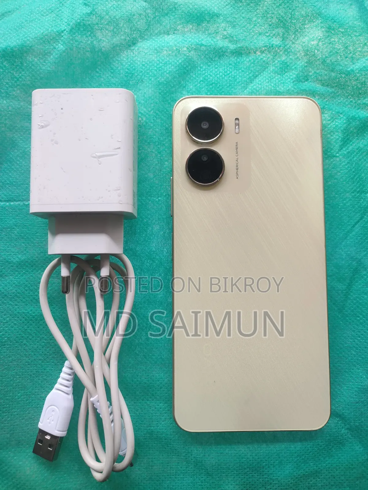 Vivo Y16 64 GB Gold