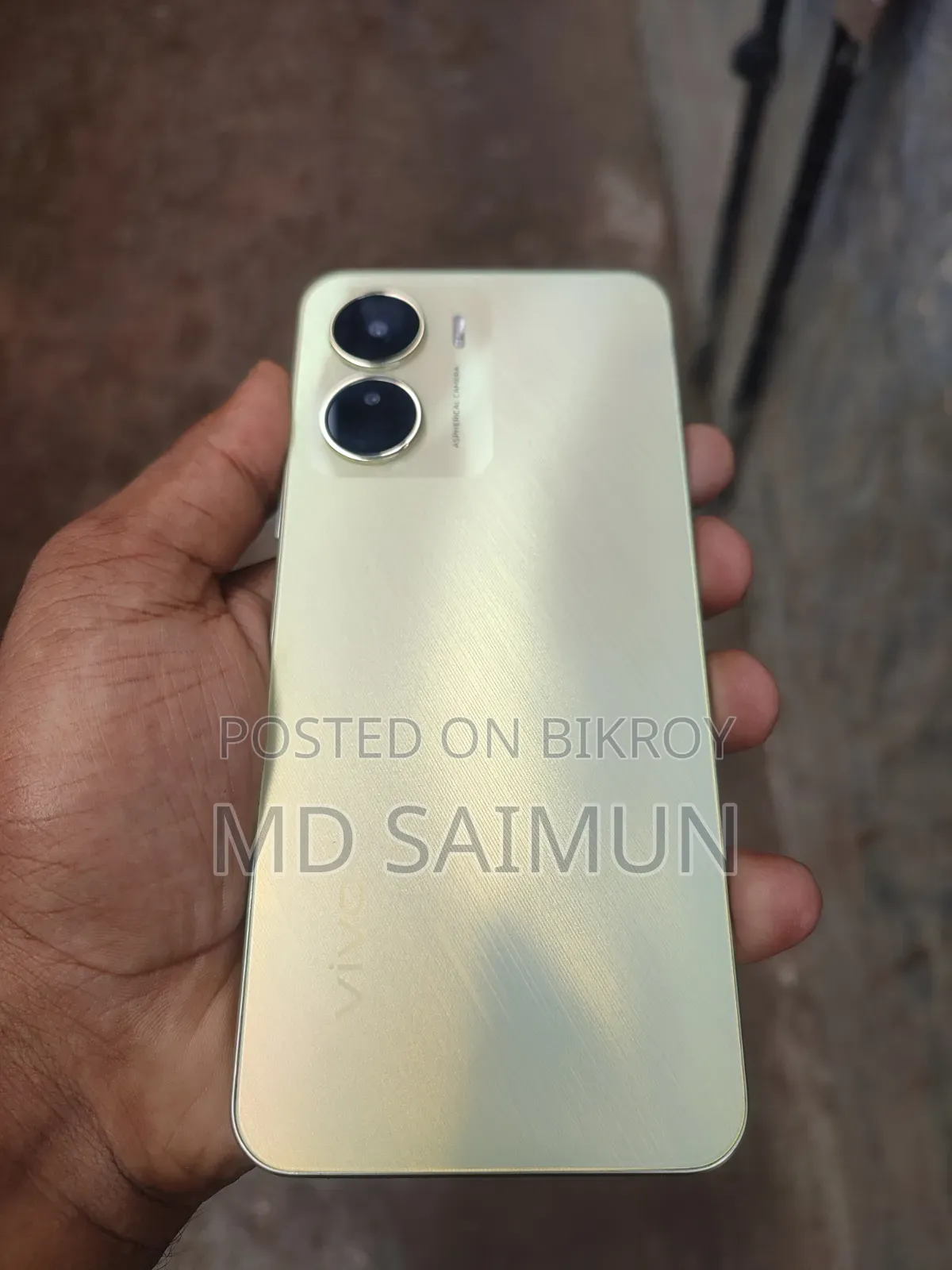 Vivo Y16 64 GB Gold