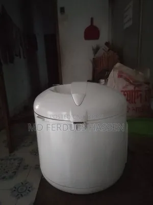 Hyundai Rice Cooker 1.8 L