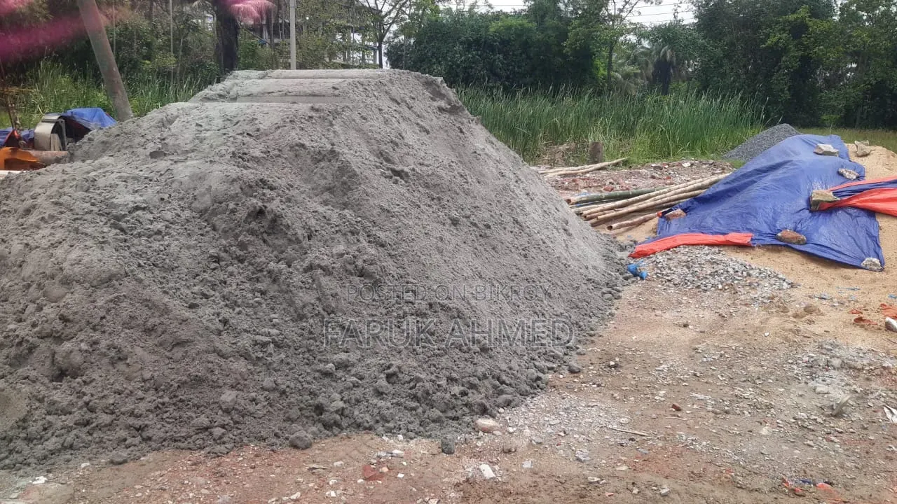 আকর্ষনীয় ফ্ল্যাটের ল্যান্ড শেয়ার