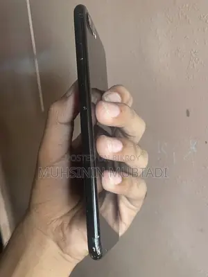 অ্যাপল আইফোন ৭ প্লাস ১২৮ জিবি কালো